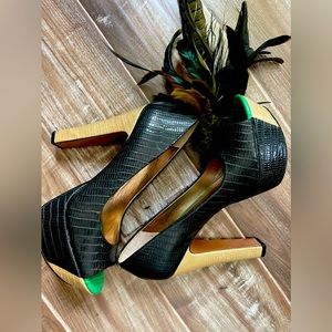 BCBG Platform Open Toe Heels | Black/Green/Tan Color Block | Snake Print Texture
